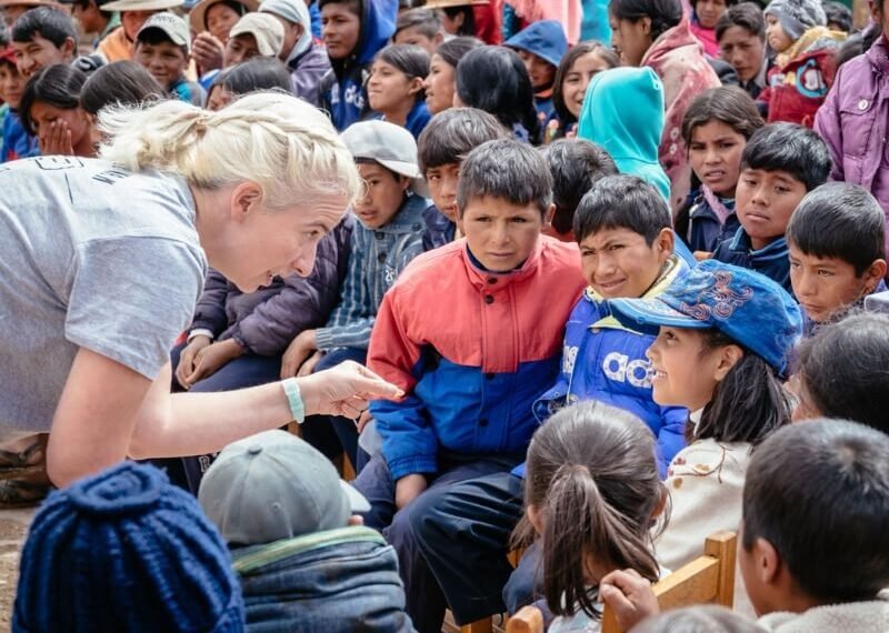 Ayuda social y voluntariado: Únete a nuestra comunidad solidaria